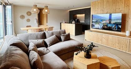 4 Monkeys Apartments