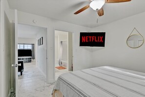 2 dormitorios, tabla de planchar con plancha, wifi gratis y ropa de cama