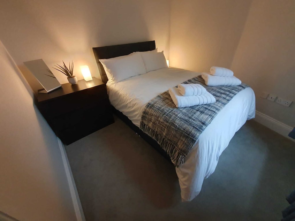 Room, Cosy, Central Apartment Skipton