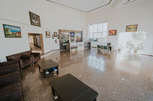 TGI Jahaj Mahal Hotel 