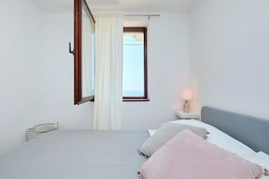 1 habitación y caja de seguridad en la habitación 