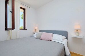 1 habitación y caja de seguridad en la habitación 