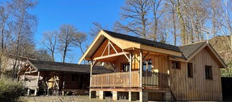 The lumberjack log cabin