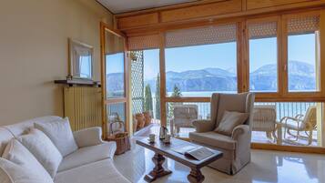 21-inch flat-screen TV with cable channels