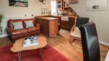 Cottage | Interior