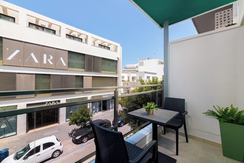 Lampraki 2 Luxury Apartments, Apartment