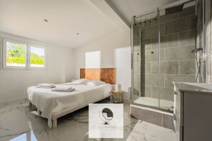 4 chambres, bureau, fer et planche à repasser, Wi-Fi gratuit