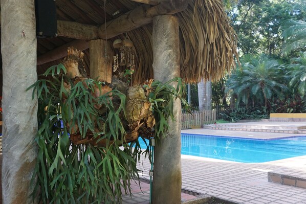 Outdoor pool - Palma Real Coliving (Girardota)