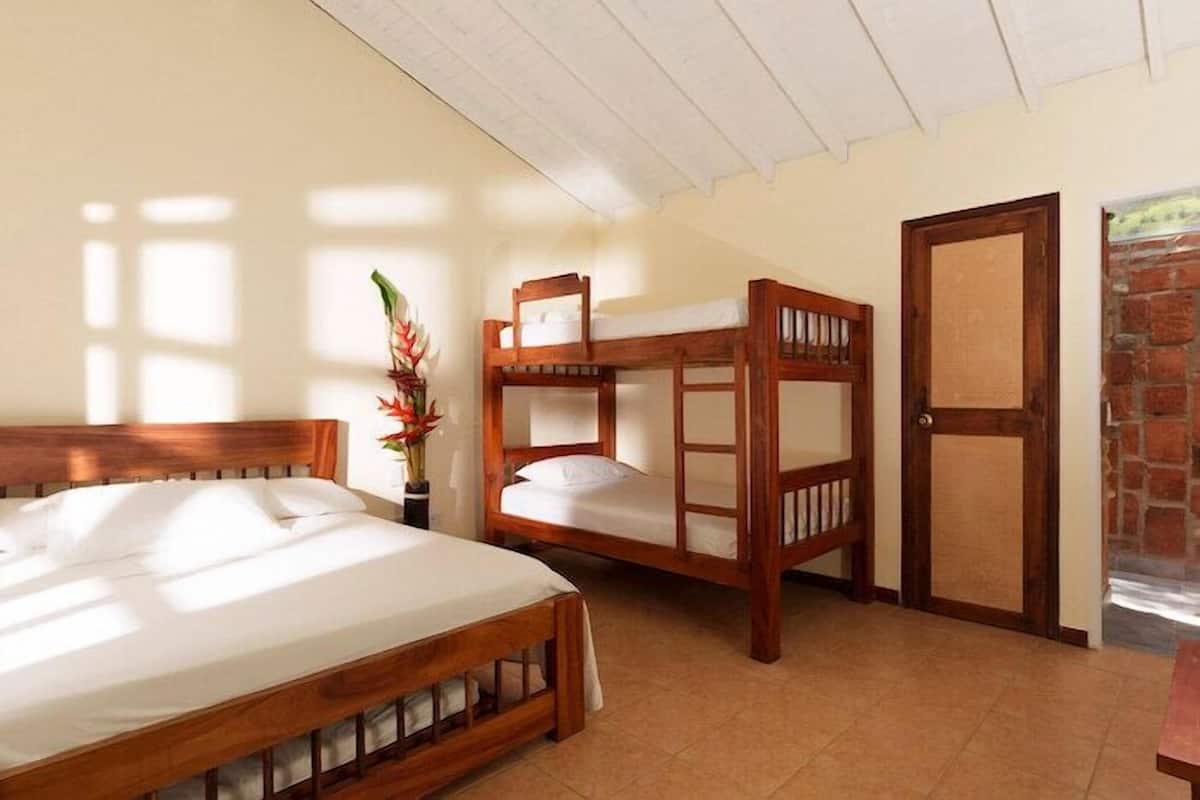 Family Room | 1 bedroom, free WiFi