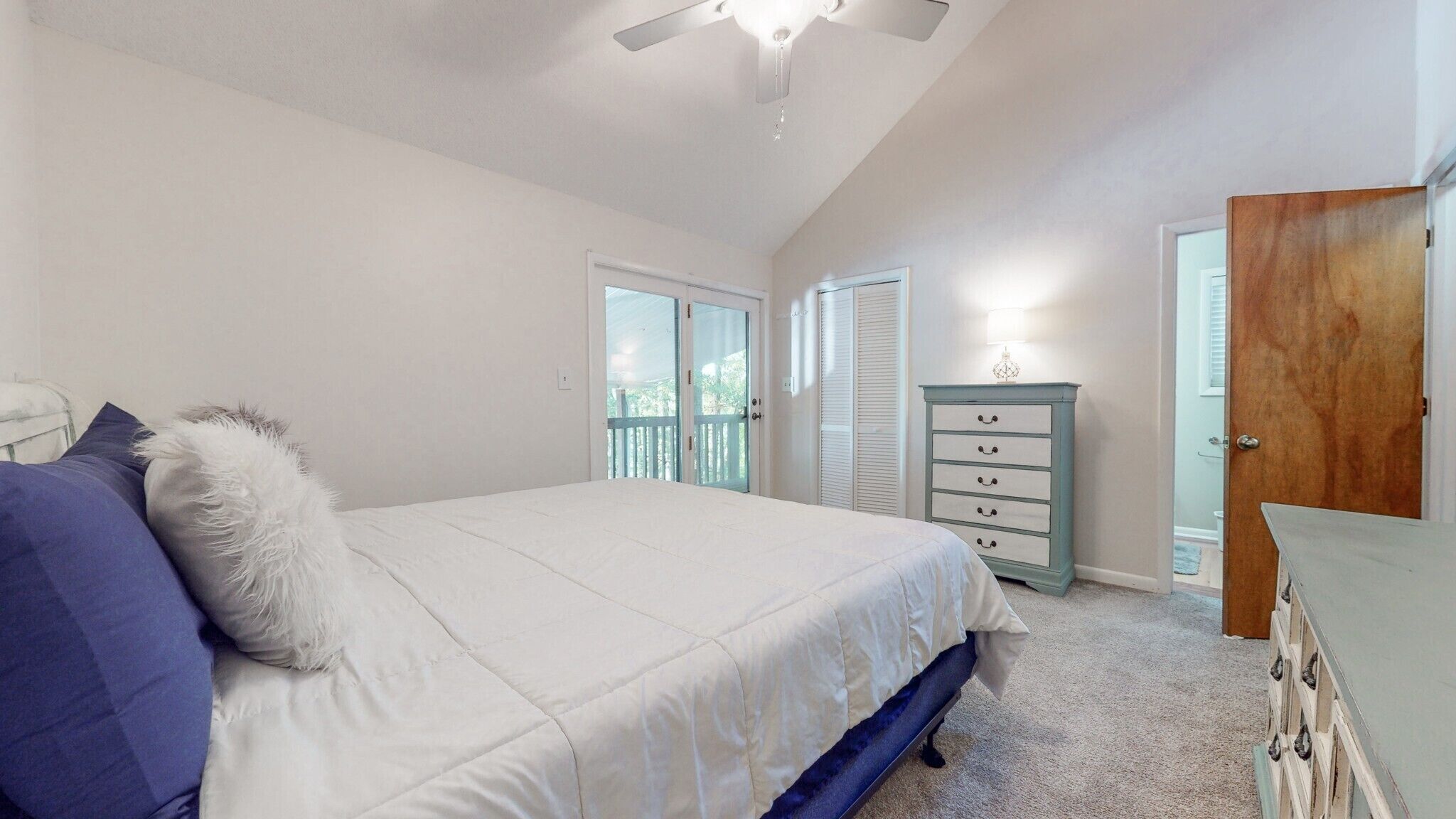 4 habitaciones, cuna de viaje, wifi gratis y ropa de cama 
