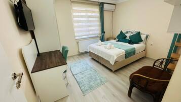 Bügeleisen/Bügelbrett, kostenloses WLAN