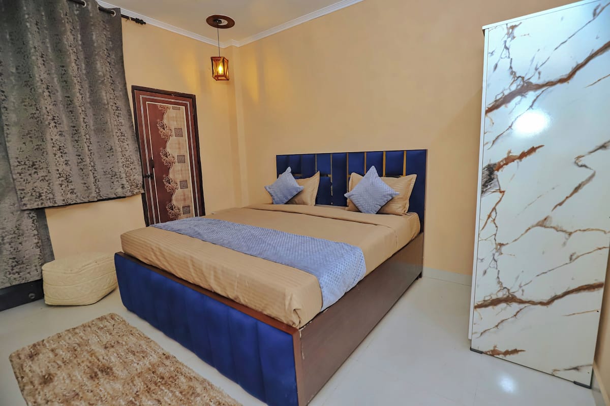 Deluxe Double Room | Free WiFi