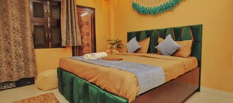 Roomshala 069 Harshi Residency