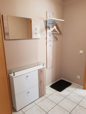 Interior - Fully equipped and lovingly furnished 60sqm apartment with terrace (Namborn)