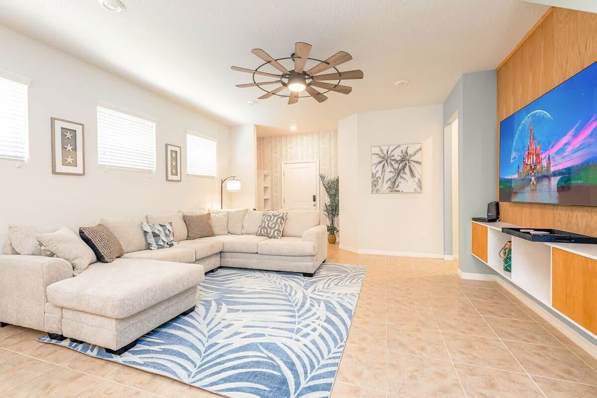 Smart-TV, fotballspill og kontorer