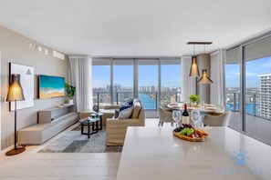 Fernseher, Arbeitsbereiche