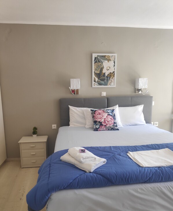 Free WiFi - VILLA KATERINA CHANIA (Chania)