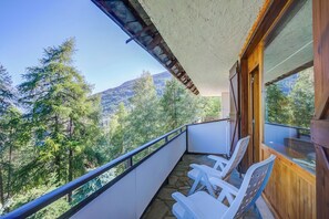 Apartamento família, 1 quarto (Appartamento Bareu Mountain View) | Sacada