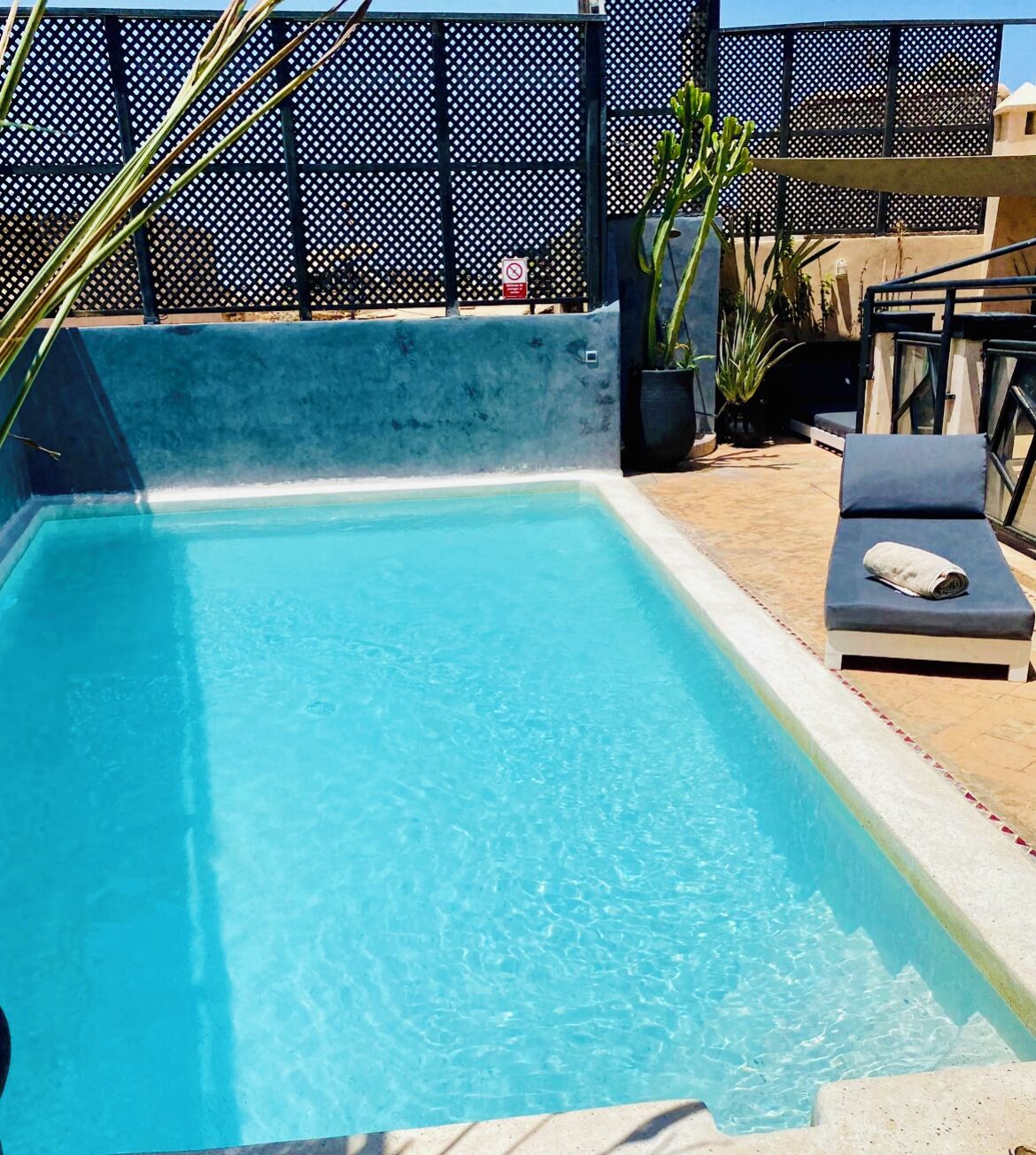 Foto - Riad Basidi Piscine roof top chauffée en hiver et rafraîchie en été