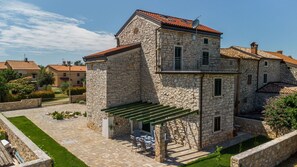 Exterior - Rustic Villa Francesca with pool and sauna (Umag)