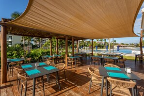 Outdoor dining - Casa Miraflores 2 Bedroom Condo by RedAwning (Playa del Carmen)