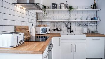 Microwave, oven, stovetop, dishwasher