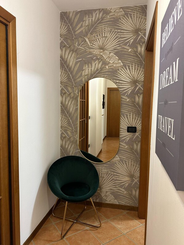 Interior - Regarda - "Villa Ida, Rodole unit" with pool and air conditioning (Costermano)