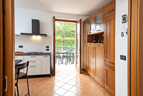 Dining - Regarda - "Villa Ida, Rodole unit" with pool and air conditioning (Costermano)