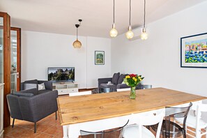 Dining - Regarda - "Villa Ida, Giarole unit" with pool and air conditioning (Costermano)