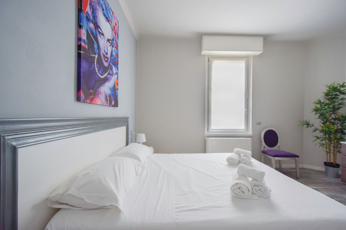 2 habitaciones, tabla de planchar con plancha y wifi gratis