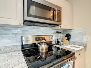 Villa, 4 Bedrooms | Private kitchen - Beautiful Windsor Palms 4 Bed South Facing Pool 4 Bedroom Villa by RedAwning (Kissimmee)