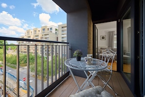 Apartment, 2 Bedrooms, 2 Bathrooms, River View | Balcony