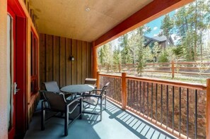 Appartement (Ski In, Ski Out 2 Bedroom at Snowflak) | Exterieur