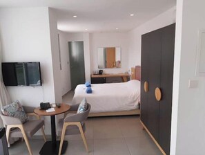 1 Schlafzimmer, Zimmersafe, Bügeleisen/Bügelbrett, kostenloses WLAN