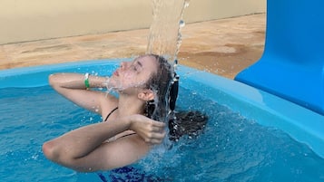 Udendørs pool