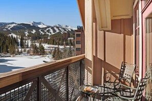 Appartement (3 Bedroom Condo on Main Street in Bre) | Exterieur