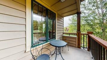 Condo (Water House Luxury 2 Bedroom on Main ) | Exterior
