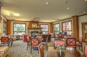 Condo (Water House Luxury 2 Bedroom on Main ) | Exterior