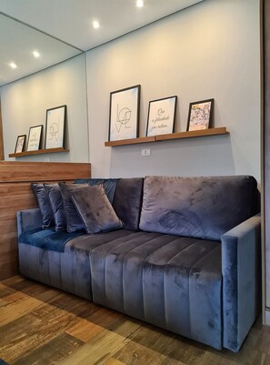 Apartament familiar | 1 dormitori, roba de llit d'alta qualitat, minibar i escriptori
