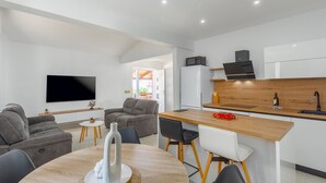 Interior - Deluxe Apartment Leonardo with Balcony and Private Parking,  near the Beach (Funtana)