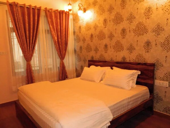 2 多间卧室、熨斗/熨衣板、WiFi、床单