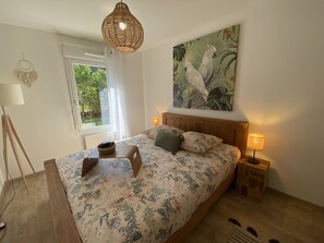 2 bedrooms, iron/ironing board, free WiFi, bed sheets - T3, à 5 min du lac Annecy (Duingt)