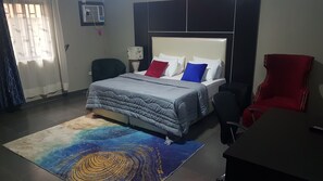 Triple Room - Blvd Oak Apartment (Lagos)
