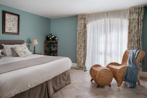 3 habitaciones, tabla de planchar con plancha y wifi gratis 