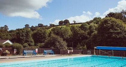 The Upper School House