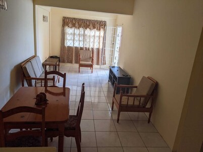 5 minutes walk to the capitol, Kingstown. Gym is one minute walk away. 