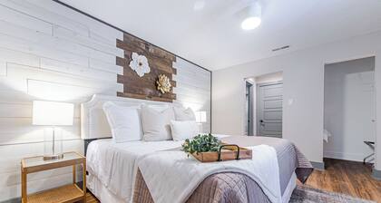 The Rustic Retreat! With a game room & a great outdoor vibe!