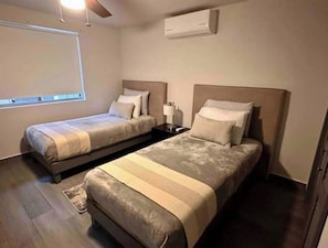 2 bedrooms