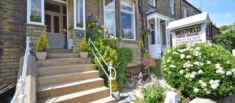Westfield House - Characterful 7 Bedroom Townhouse
