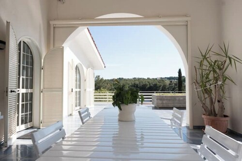 A cozy Villa in the countryside in the Itria Valley - Apulia